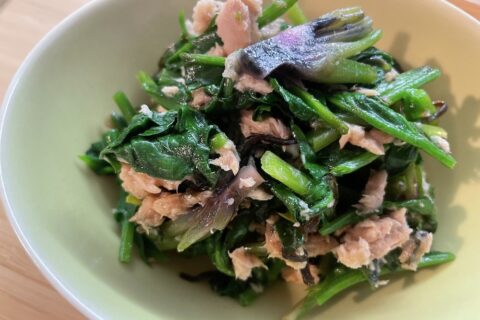 赤根ほうれん草とツナの旨塩昆布和え