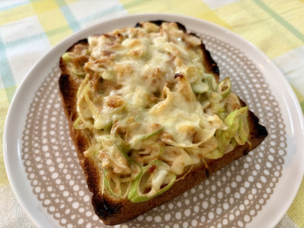 長ねぎの和風トースト